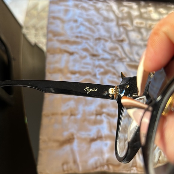 THE iconic EAGLET sunglasses from Anna Karin Karlsson - Picture 5 of 5